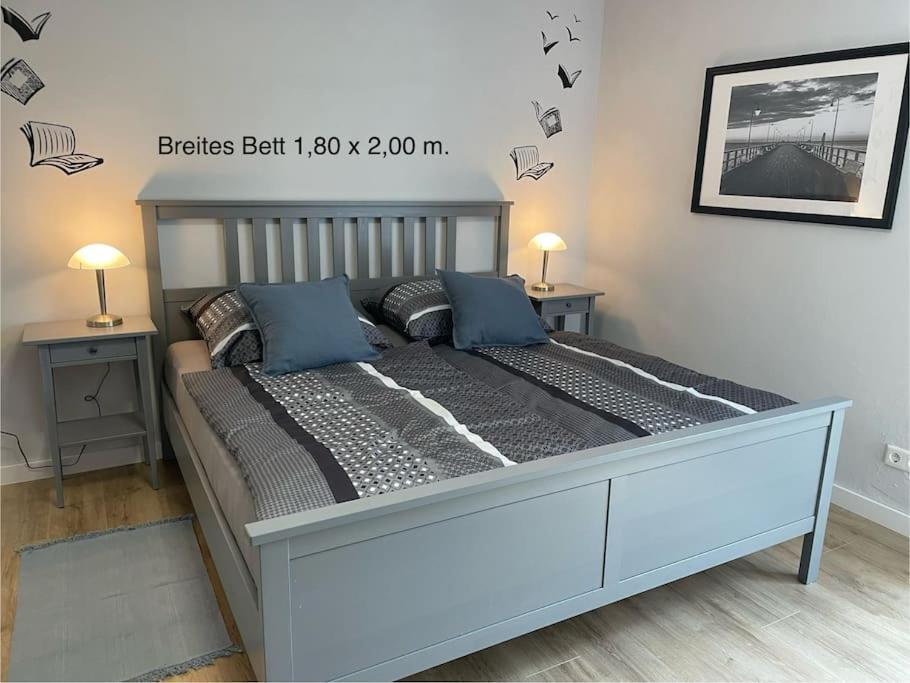 Modernes Apartment II In Oldenburg Buitenkant foto
