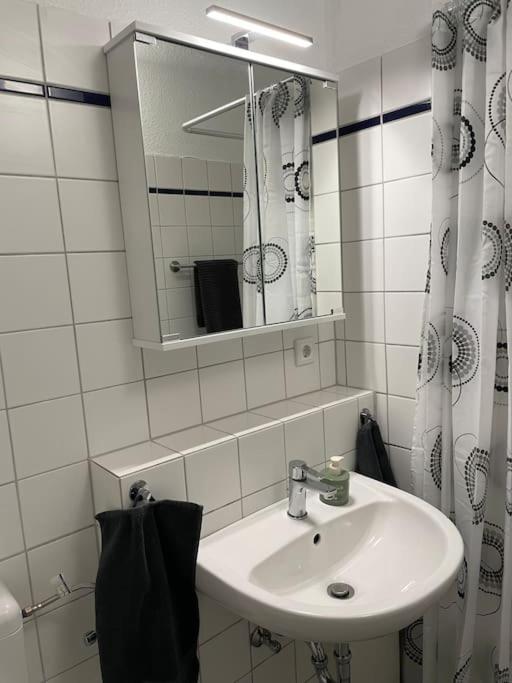 Modernes Apartment II In Oldenburg Buitenkant foto